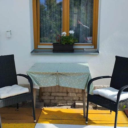Male Utulne Studio S Koupelnou A Kuchynkou Svinarov Dış mekan fotoğraf