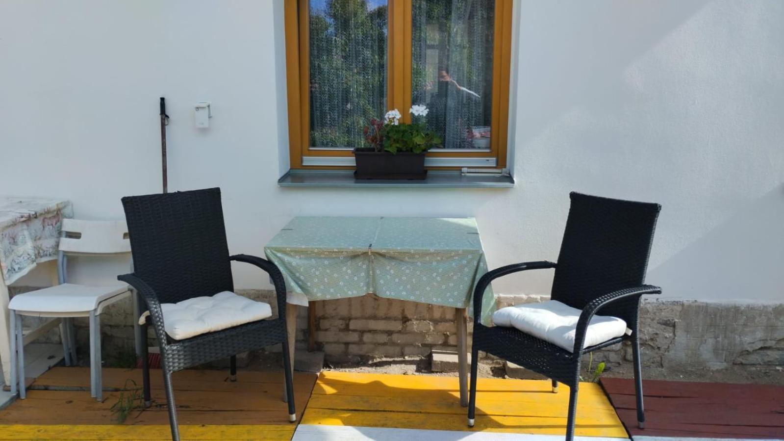 Male Utulne Studio S Koupelnou A Kuchynkou Svinarov Dış mekan fotoğraf